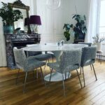 Salle à manger, chaises vintage Georges Frydmann - tissu Nobilis